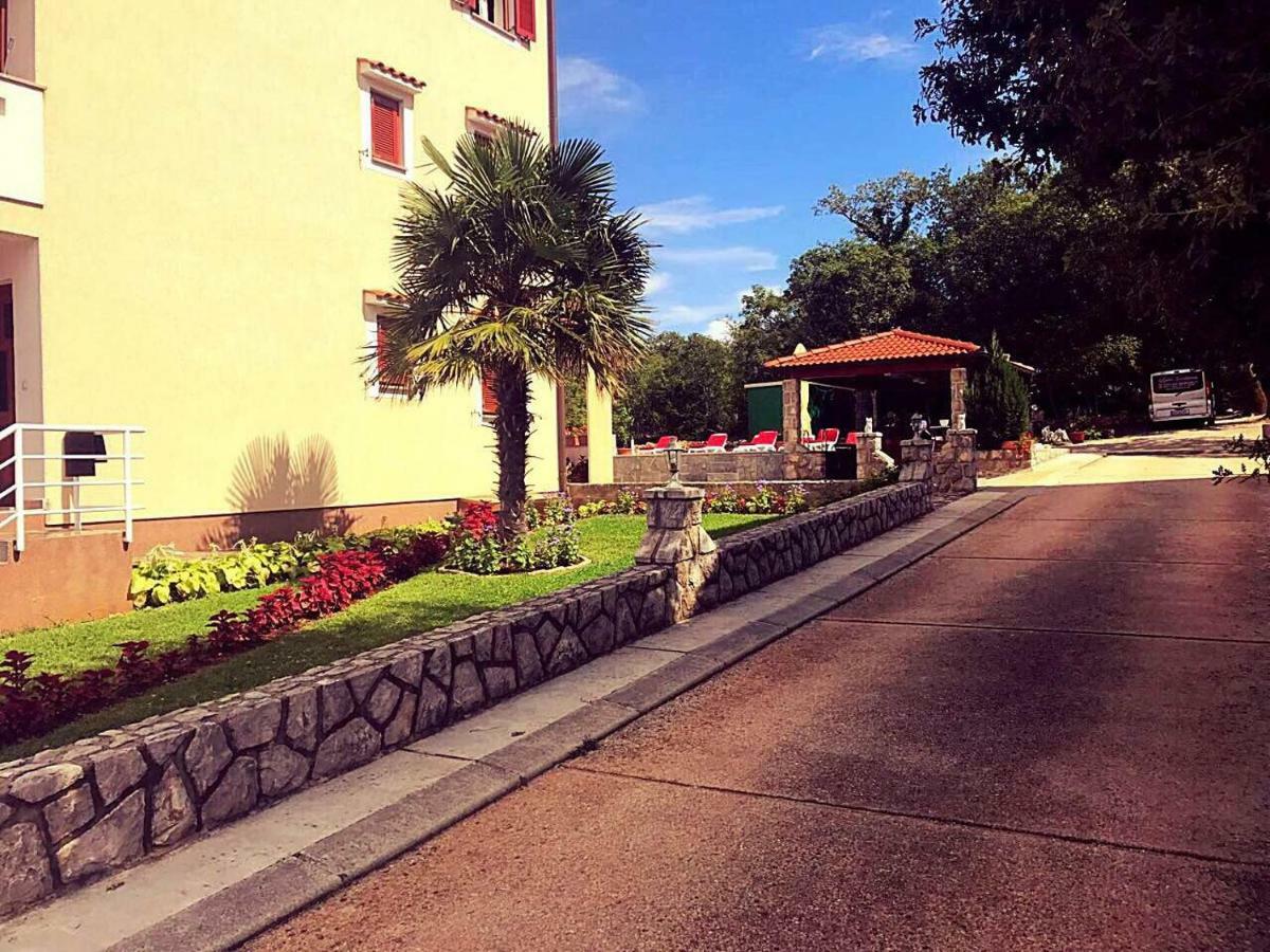 Apartments Hanka Njivice Dış mekan fotoğraf